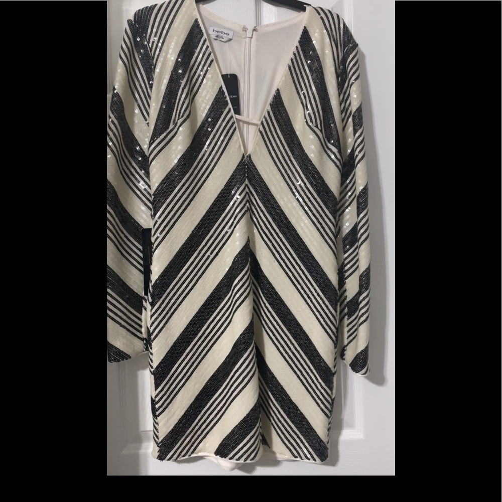 Bebé bodycon dress.